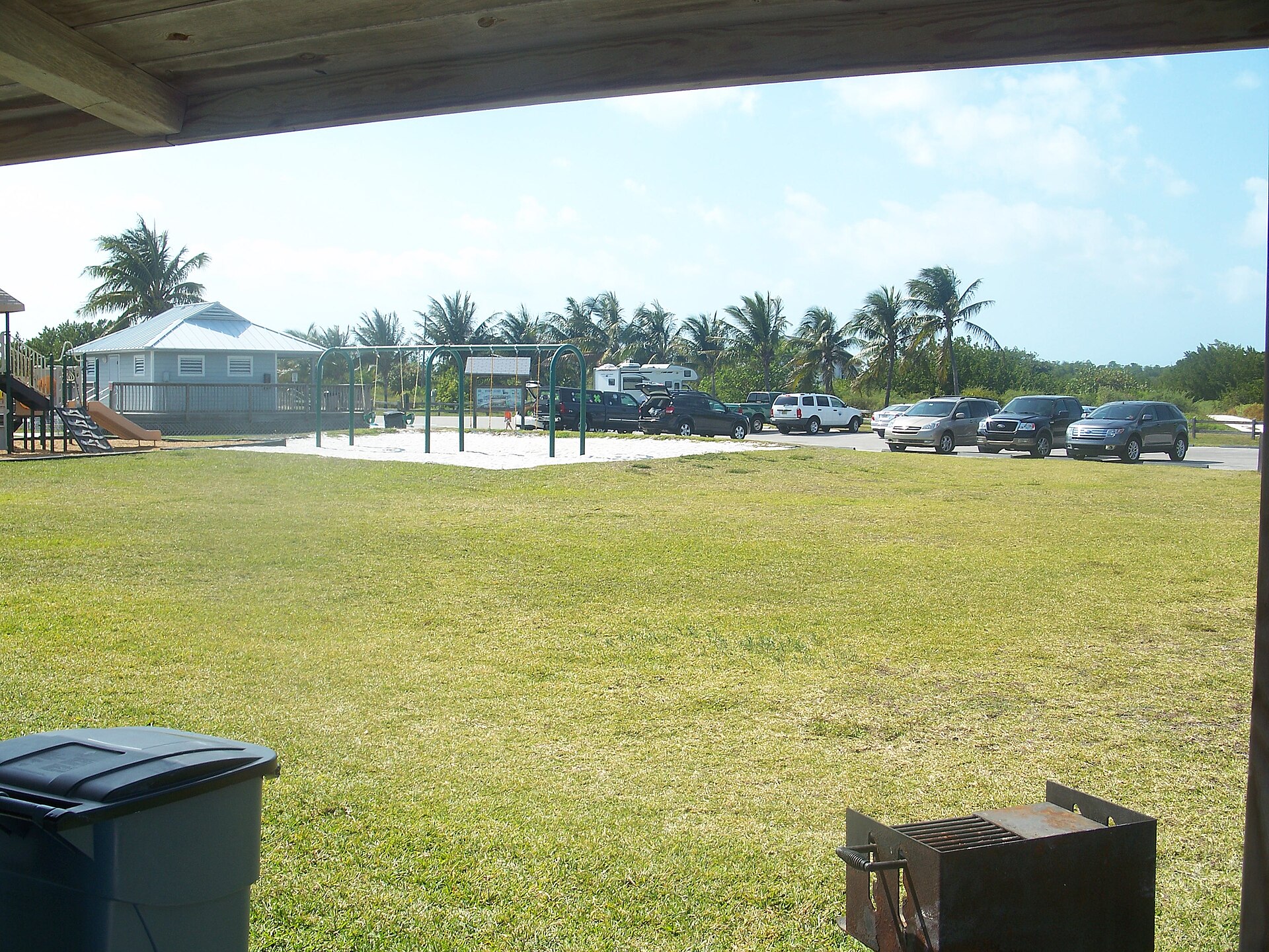 Campground loop at Curry Hammock